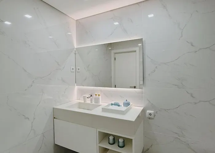 아파트 Seanest View